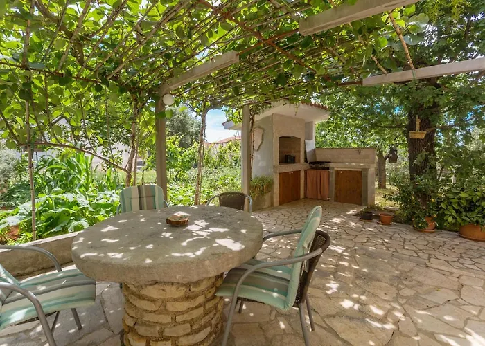 Kukci 7166b 아파트